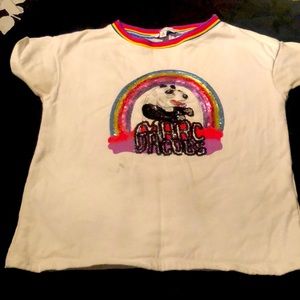 White Marc Jacobs tshirt.